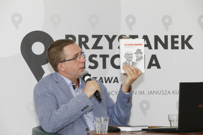 Rafał Dudkiewicz – gospodarz programu „Początki systemu komunistycznego w Polsce”, cz. II, z cyklu „Historia zza kulis” – 4 czerwca 2021. Fot. Piotr Życieński (IPN)