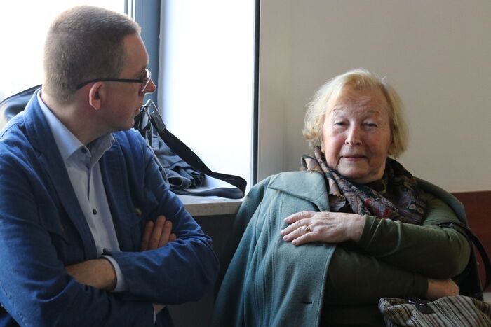Teresa Heda-Snopkiewicz (P) i Rafał Dudkiewicz (L). Prezentacja komiksów o podziemiu niepodległościowym oraz warsztaty komiksowe – 22 marca 2022. Fot. Aleksandra Wierzchowska (IPN)