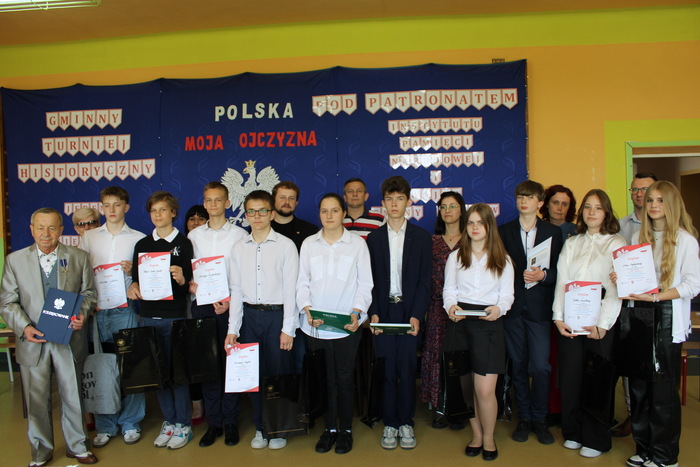 „Polska – moja Ojczyzna” – Gminny Konkurs Historyczny pod patronatem Oddziału IPN w Warszawie, 5 czerwca 2024, Gołosze. Fot. Publiczna SP w Gołoszach
