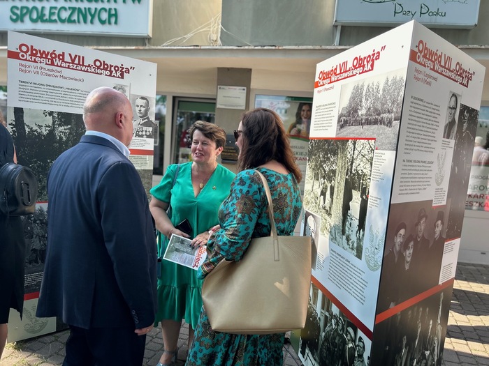 Upamiętnienie i wernisaż wystawy „Na odsiecz powstańczej Warszawie” – Ożarów Mazowiecki, 10 lipca 2024. Fot. Jacek Persa (IPN)