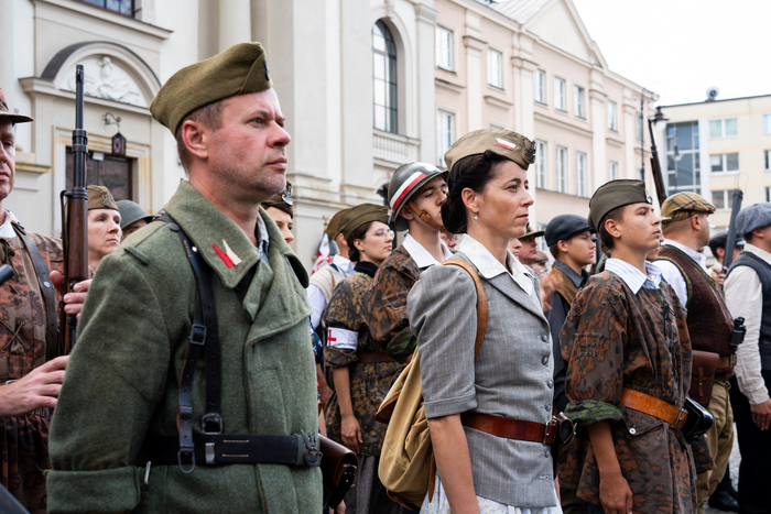Inscenizacja powstańczej defilady, 10 sierpnia 2024 r., fot. Andrzej Kryński (IPN)
