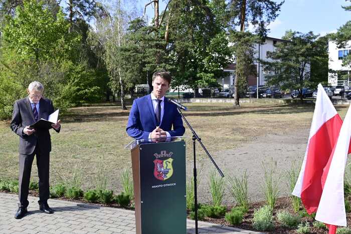 Uroczystość odsłonięcia tablicy pamiątkowej poświęconej komendantowi IV Rejonu „Fromczyn” VII Obwodu „Obroża” AK kpt. Stanisławowi Szulcowi ps. „Kania” oraz otwarcie wystawy „Na odsiecz powstańczej Warszawie” – Otwock, 11 września 2024. Fot. Zbigniew Siedlewski (IPN)
