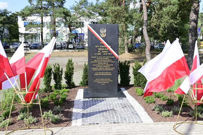 Uroczystość odsłonięcia tablicy pamiątkowej poświęconej komendantowi IV Rejonu „Fromczyn” VII Obwodu „Obroża” AK kpt. Stanisławowi Szulcowi ps. „Kania” oraz otwarcie wystawy „Na odsiecz powstańczej Warszawie” – Otwock, 11 września 2024. Fot. Zbigniew Siedlewski (IPN)