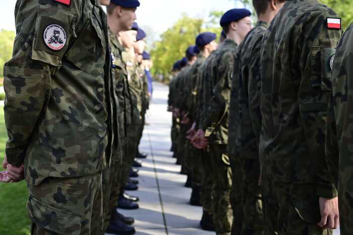 Uroczystość odsłonięcia tablicy pamiątkowej poświęconej komendantowi IV Rejonu „Fromczyn” VII Obwodu „Obroża” AK kpt. Stanisławowi Szulcowi ps. „Kania” oraz otwarcie wystawy „Na odsiecz powstańczej Warszawie” – Otwock, 11 września 2024. Fot. Zbigniew Siedlewski (IPN)