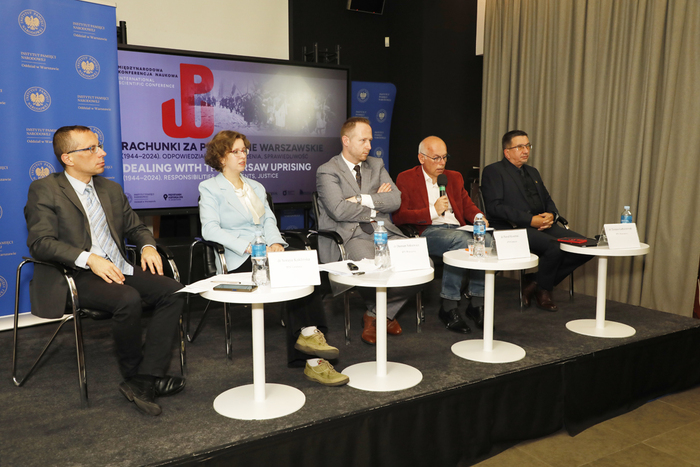 Międzynarodowa konferencja naukowa „Rachunki za Powstanie Warszawskie (1944–2024). Odpowiedzialność, rozliczenia, sprawiedliwość” – Warszawa, 2–3 października. Fot. Piotr Życieński (IPN)