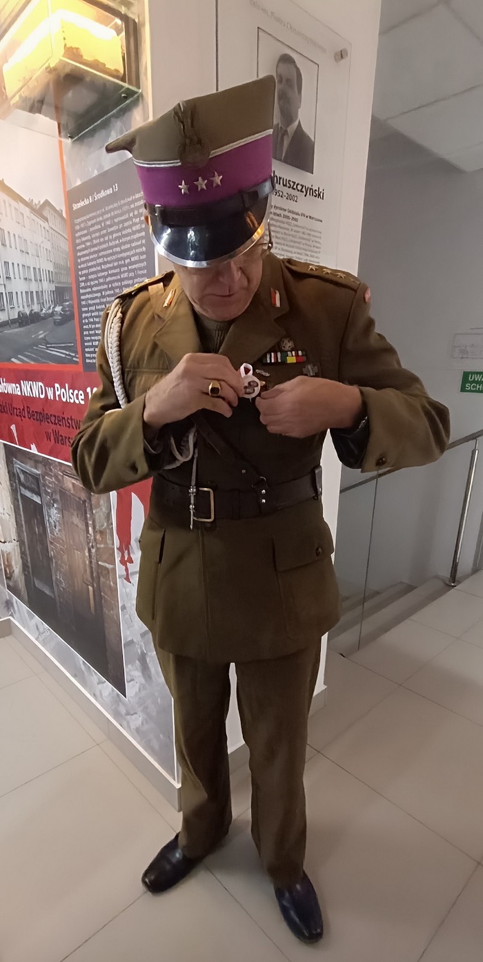 „Dla Niepodległej zaśpiewajmy" – Wspólne śpiewanie pieśni patriotycznych – Warszawa, 7 listopada 2014