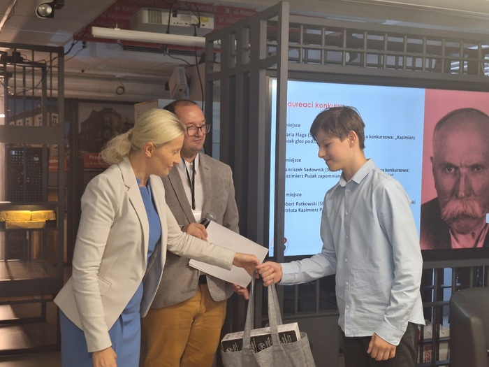 Gala konkursu „Z wami nie będę rozmawiał, o żadną łaskę prosił nie będę”. Życie i działalność Kazimierza Pużaka”.