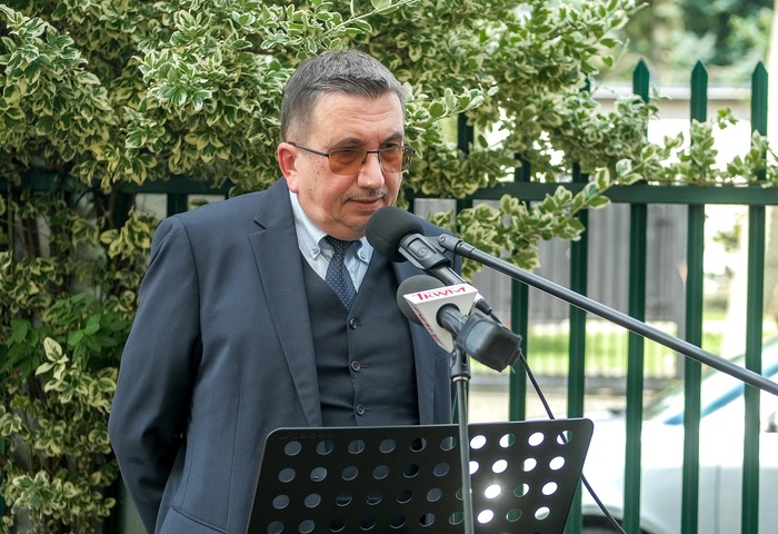 Odsłonięcie tablicy upamiętniającej personel medyczny szpitala działającego w Rembertowie w czasie II wojny światowej – Warszawa, 30 lipca 2025. Fot. Dzielnica Rembertów m.st. Warszawy