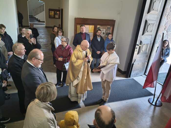 Uroczystość odsłonięcia tablicy upamiętniającej Polaków ratujących Żydów pod okupacją niemiecką – Warszawa, 12 kwietnia 2026