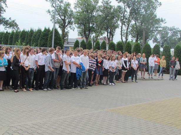 Uczniowie Gimnazjum nr 3 im. Jana Pawła II w Płocku