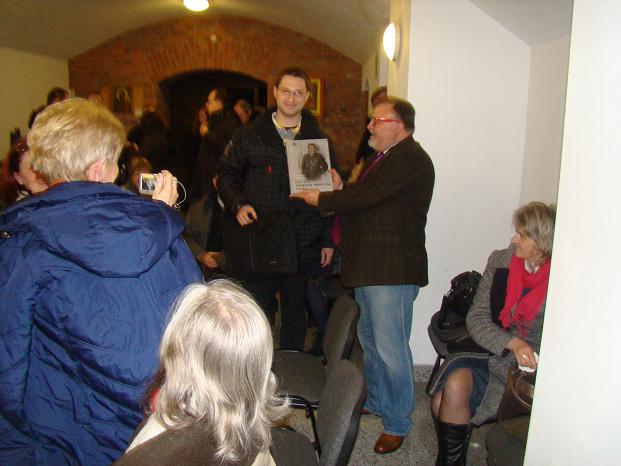 Jacek Pawłowicz prezentuje album „Generał Leopold Okulicki 1898–1946