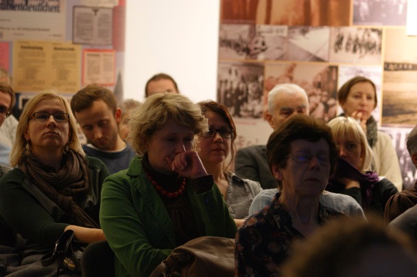 Uczestnicy spotkania z uwagą słuchali wykładu o Bohdanie Pniewskim, wybitnym polskim architekcie