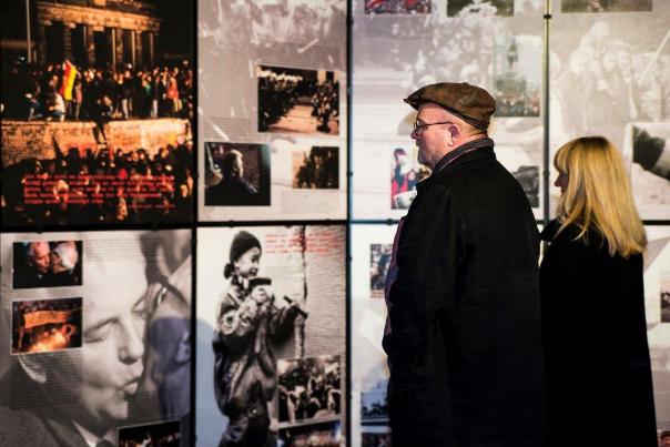 Zwiedzający. Fot. (c) Thomas Richert