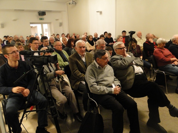 Debata spotkała się z dużym zainteresowaniem