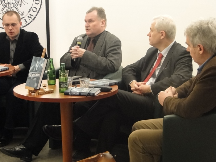 Bohater książki Wojciech Bogaczyk opowiada o swoich doświadczeniach związanych z działalnością w NZS