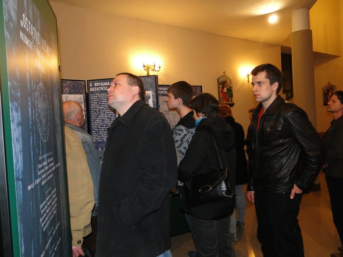 Ekspozycja przykuła uwagę młodych