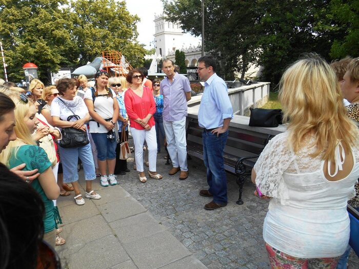 Przed Muzeum Wojska Polskiego