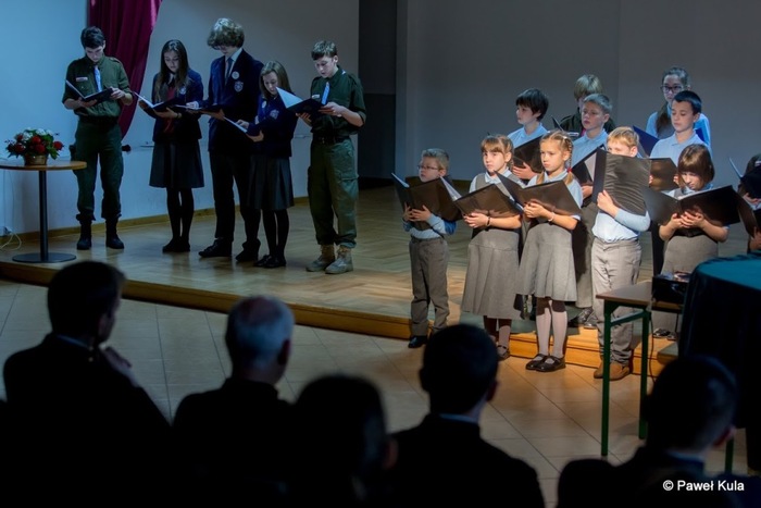 „Czytanie Mackiewicza