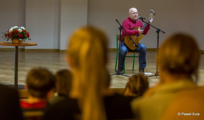 Minikoncert Andrzeja Kołakowskiego