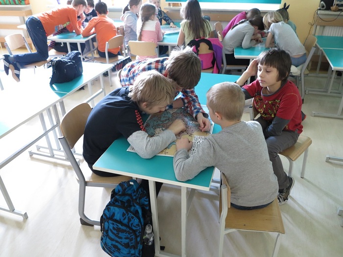 Dzieci na mapie poszukiwały: miejsc związanych z wrześniem 1939, obozy jenieckie w ZSRS oraz miejsca formowania PSZ