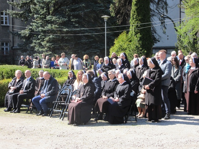Uroczystość upamiętniająca Matkę Marię Symplicytę Nehring, przełożoną warszawskiej Prowincji Sióstr Felicjanek – Warszawa (Marysin Wawerski), 24 kwietnia 2022