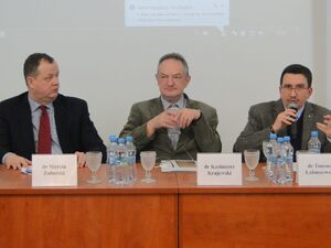 Konferencja naukowo-edukacyjna „Sprzeczne narracje. Historia powojennej Polski”