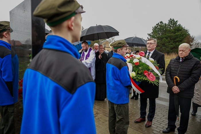 Odsłonięcie tablicy poświęconej mieszkańcom Nasielska, którzy zginęli z rąk Sowietów – Nasielsk, 1 kwietnia 2023 r.