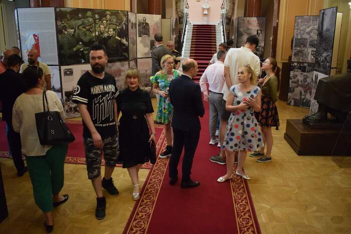 Otwarcie angielskiej wersji wystawy „Zimna wojna. Krótka historia podzielonego świata” – Krajowa (Rumunia), 20 lipca 2023. Fot. Daniel Botea