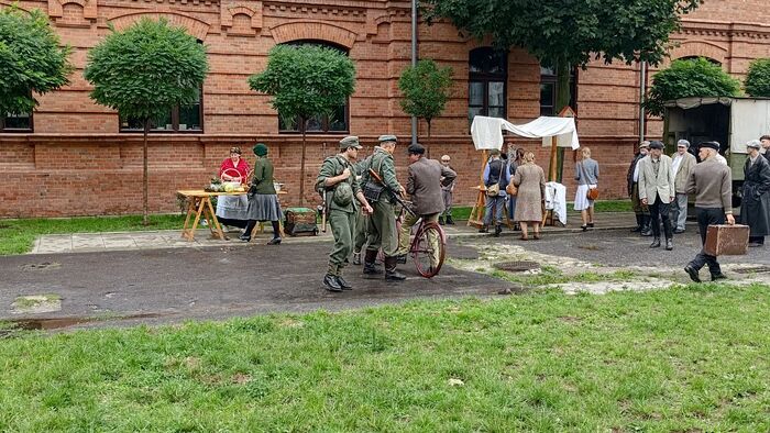 „Powstanie Warszawskie na Pradze – pierwsze strzały” – inscenizacja historyczna – Warszawa, 5 sierpnia 2023. Fot. Marcin Łaszczyński (IPN)