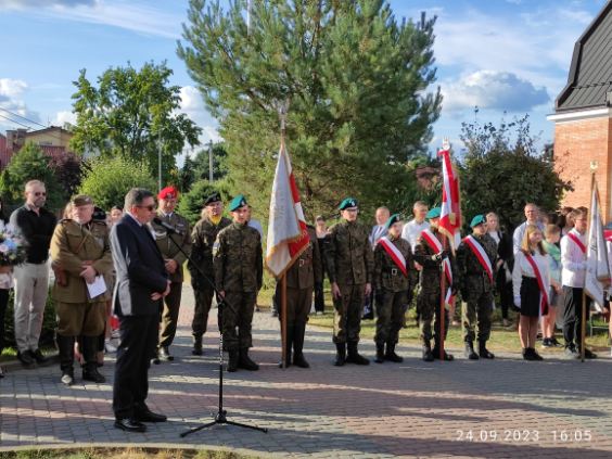 Uroczyste odsłonięcie tablicy upamiętniającej ks. Bolesława Stefańskiego ps. „Przybylski” – Marki k. Warszawy, 24 września 2023