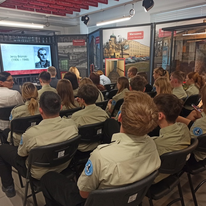 Historia w artefaktach zapisana – inauguracja projektu wystawienniczo-edukacyjnego Archiwum IPN i Strzeleckiej 8. Fot. Iwona Spałek (IPN)