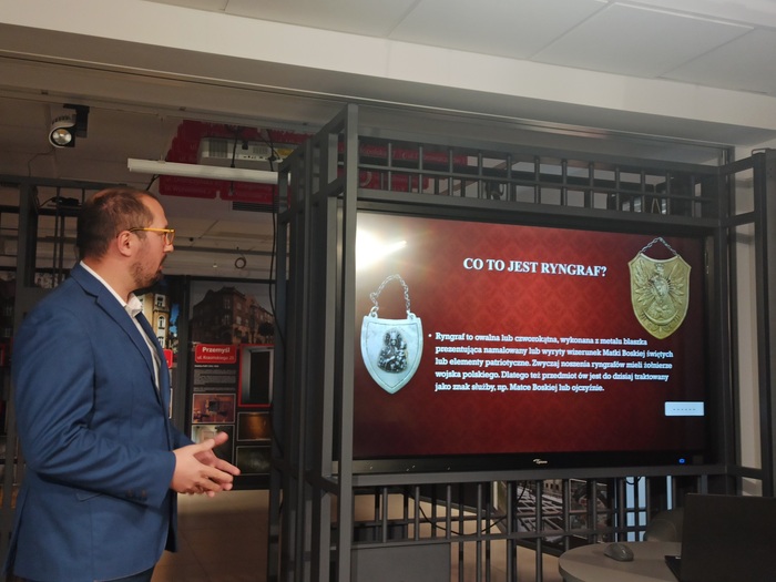 Historia w artefaktach zapisana – inauguracja projektu wystawienniczo-edukacyjnego Archiwum IPN i Strzeleckiej 8. Fot. Iwona Spałek (IPN)