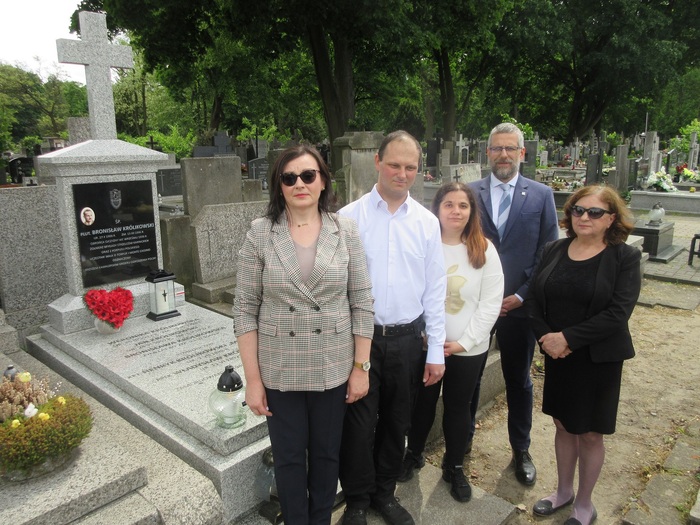 Uroczyste oznaczenie nowo wybudowanego grobu Bronisława Królikowskiego walczącego pod Monte Cassino – Warszawa, 6 maja 2024