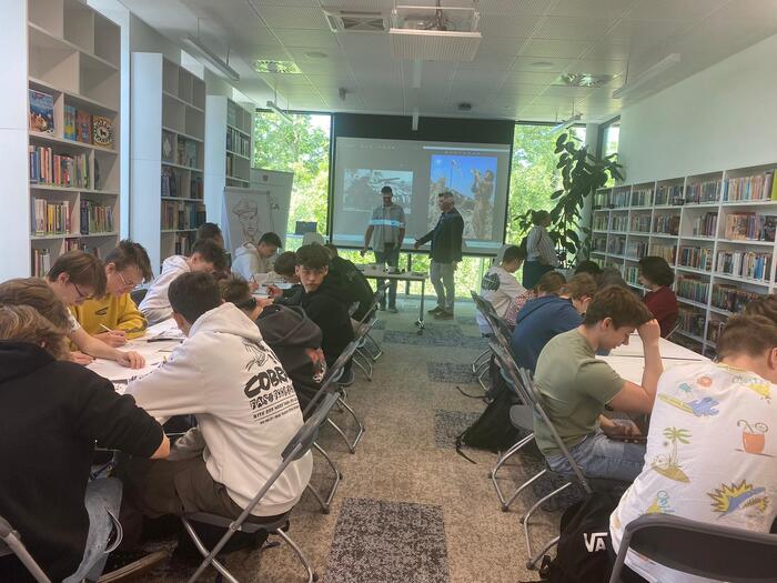 Warsztaty z autorami komiksu „Monte Cassino 1944. Bitwa dziesięciu armii” – Grodzisk Maz., 15 maja 2024 Nazwa