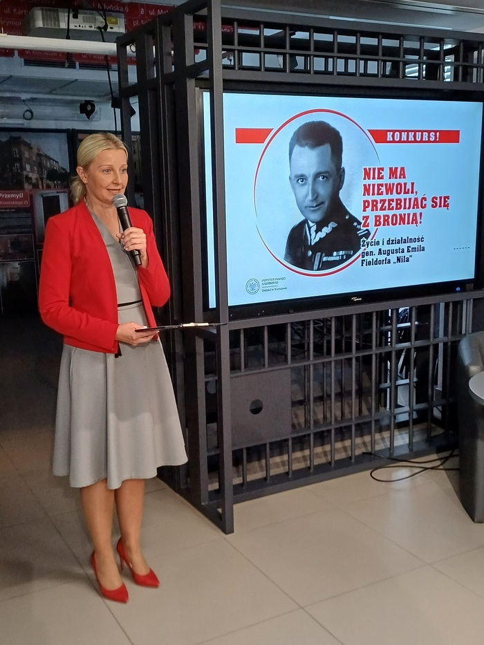 Ogłoszenie wyników konkursu „Nie ma niewoli, przebijać się z bronią! Życie i działalność gen. Augusta Emila Fieldorfa „NIla”. Fot. Arkadiusz Serwa (IPN)