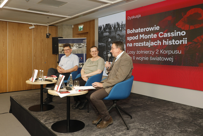 „Bohaterowie spod Monte Cassino na rozstajach historii. Losy żołnierzy 2 Korpusu po II wojnie światowej” – Dyskusja – Warszawa, 22 maja 2024. Fot. Piotr Życieński (IPN)